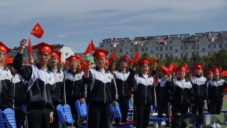 男朋友工作忙他也要来看我，这是真爱吗？游戏画面